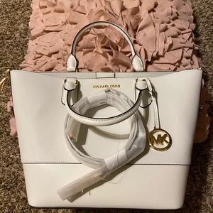 Brand New White Stunning Purse